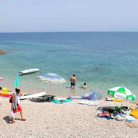 Zavala 8802c Jelsa (Hvar)