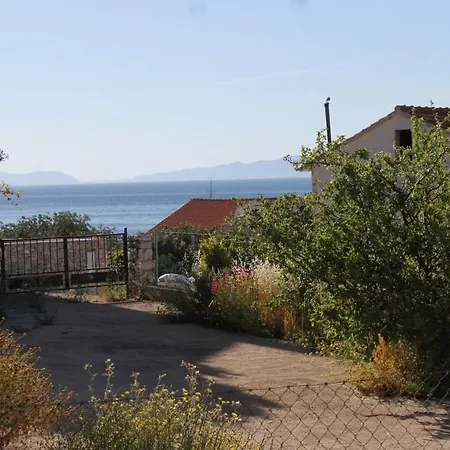 Zavala 8802c Jelsa (Hvar)